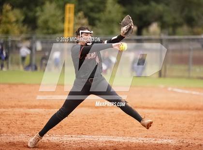 Thumbnail 2 in Cartersville vs. Kell photogallery.