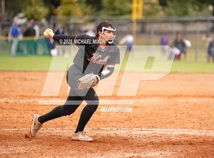 Thumbnail 3 in Cartersville vs. Kell photogallery.