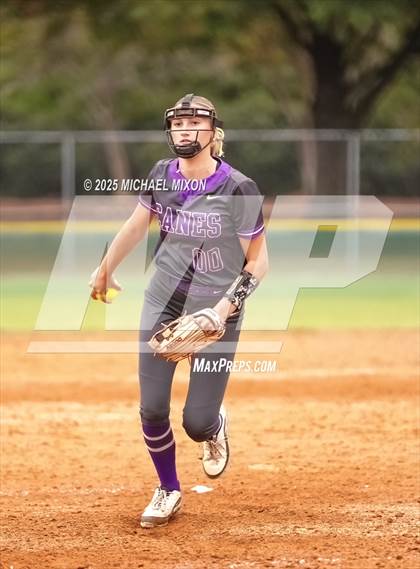 Thumbnail 2 in Cartersville vs. Kell photogallery.