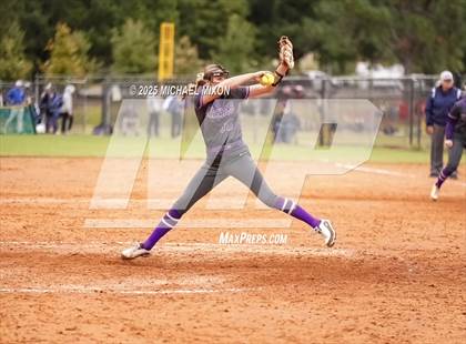 Thumbnail 2 in Cartersville vs. Kell photogallery.