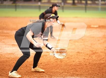 Thumbnail 2 in Cartersville vs. Kell photogallery.