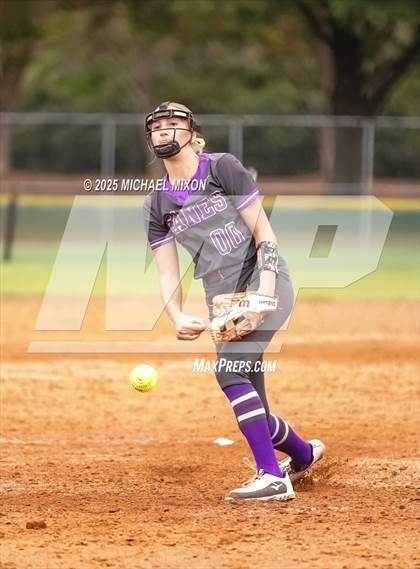 Thumbnail 2 in Cartersville vs. Kell photogallery.