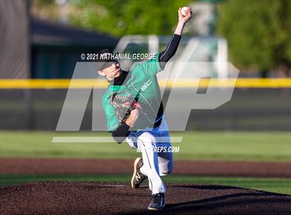 Thumbnail 3 in Papillion-LaVista South @ Skutt Catholic photogallery.