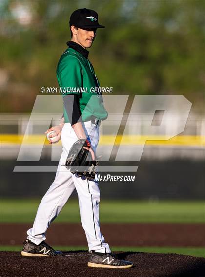 Thumbnail 3 in Papillion-LaVista South @ Skutt Catholic photogallery.