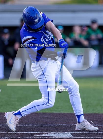 Thumbnail 2 in Papillion-LaVista South @ Skutt Catholic photogallery.