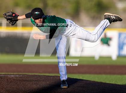 Thumbnail 2 in Papillion-LaVista South @ Skutt Catholic photogallery.