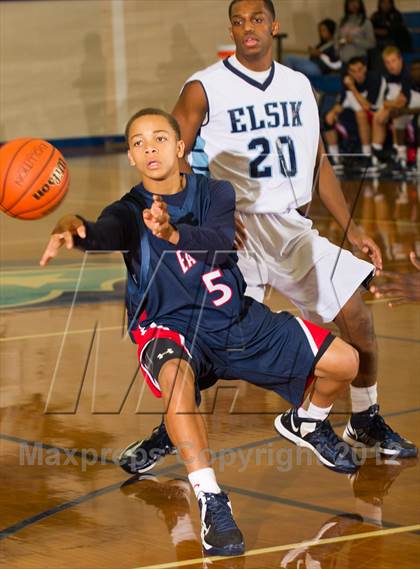 Thumbnail 1 in Atascocita vs. Alief Elsik (McDonald's Texas Invitational) photogallery.