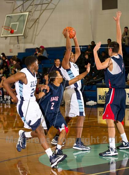 Thumbnail 2 in Atascocita vs. Alief Elsik (McDonald's Texas Invitational) photogallery.