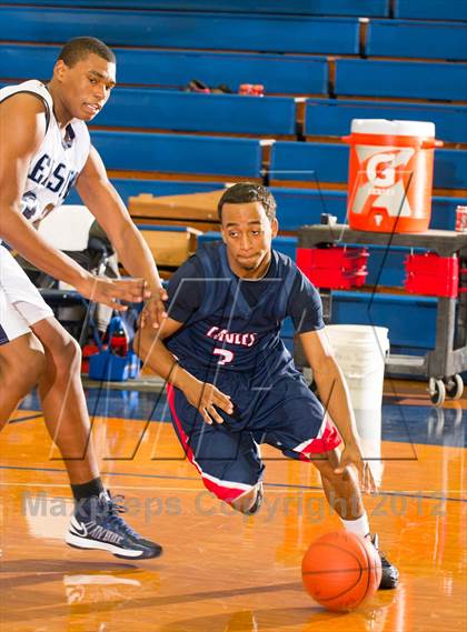 Thumbnail 3 in Atascocita vs. Alief Elsik (McDonald's Texas Invitational) photogallery.