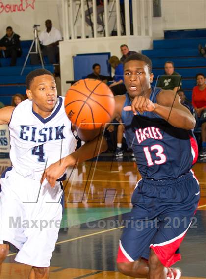 Thumbnail 1 in Atascocita vs. Alief Elsik (McDonald's Texas Invitational) photogallery.