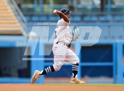 Thumbnail 1 in Kennedy vs Sylmar (CIF LACS D1 Final) photogallery.