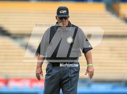 Thumbnail 3 in Kennedy vs Sylmar (CIF LACS D1 Final) photogallery.
