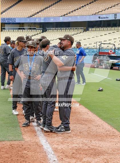 Thumbnail 2 in Kennedy vs Sylmar (CIF LACS D1 Final) photogallery.