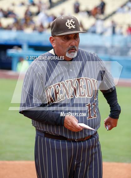 Thumbnail 2 in Kennedy vs Sylmar (CIF LACS D1 Final) photogallery.