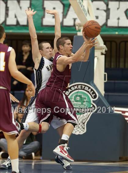 Thumbnail 2 in La Costa Canyon vs Torrey Pines (CIF SDS D1 Final) photogallery.