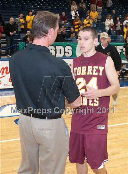 Thumbnail 1 in La Costa Canyon vs Torrey Pines (CIF SDS D1 Final) photogallery.