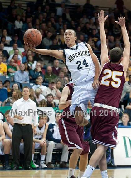 Thumbnail 1 in La Costa Canyon vs Torrey Pines (CIF SDS D1 Final) photogallery.