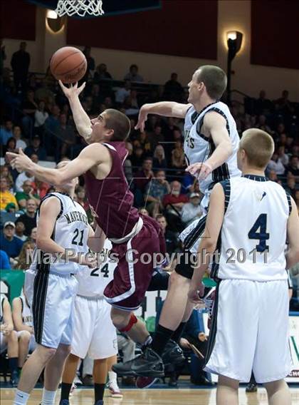 Thumbnail 1 in La Costa Canyon vs Torrey Pines (CIF SDS D1 Final) photogallery.