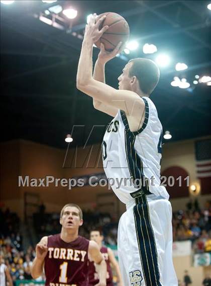Thumbnail 1 in La Costa Canyon vs Torrey Pines (CIF SDS D1 Final) photogallery.