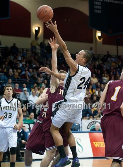Thumbnail 1 in La Costa Canyon vs Torrey Pines (CIF SDS D1 Final) photogallery.