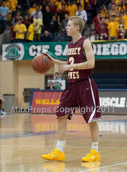 Thumbnail 1 in La Costa Canyon vs Torrey Pines (CIF SDS D1 Final) photogallery.