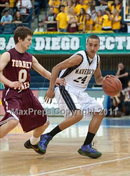 Thumbnail 3 in La Costa Canyon vs Torrey Pines (CIF SDS D1 Final) photogallery.