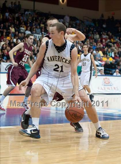 Thumbnail 1 in La Costa Canyon vs Torrey Pines (CIF SDS D1 Final) photogallery.