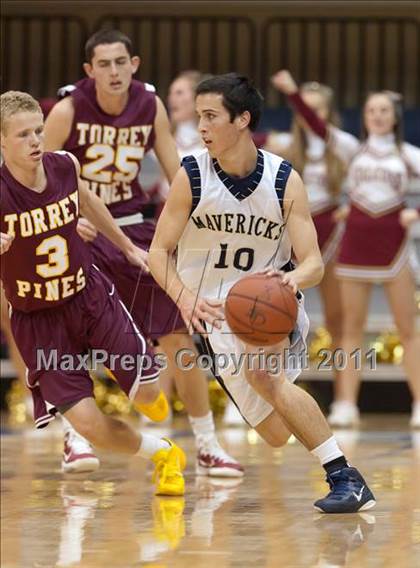 Thumbnail 3 in La Costa Canyon vs Torrey Pines (CIF SDS D1 Final) photogallery.