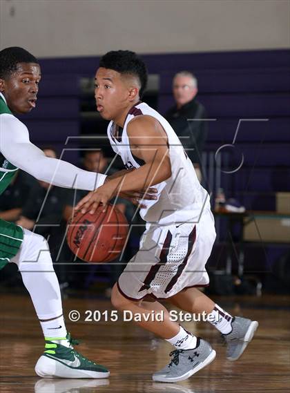 Thumbnail 3 in El Cerrito vs. Woodcreek (St. Hope Elite Classic) photogallery.