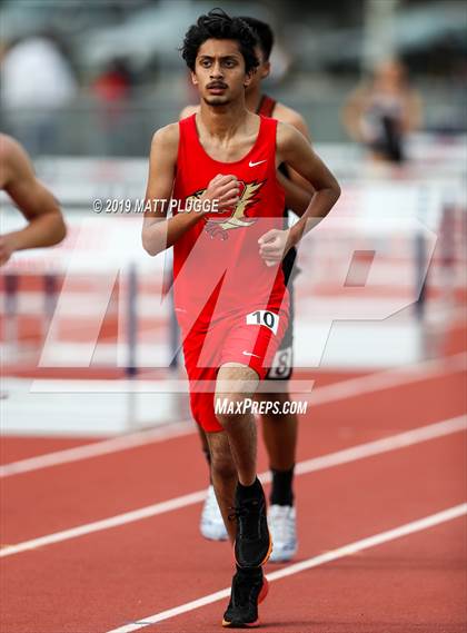 Thumbnail 3 in Kern Invitational photogallery.
