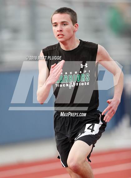 Thumbnail 2 in Kern Invitational photogallery.