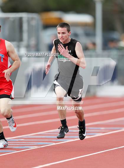 Thumbnail 1 in Kern Invitational photogallery.