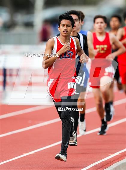 Thumbnail 1 in Kern Invitational photogallery.