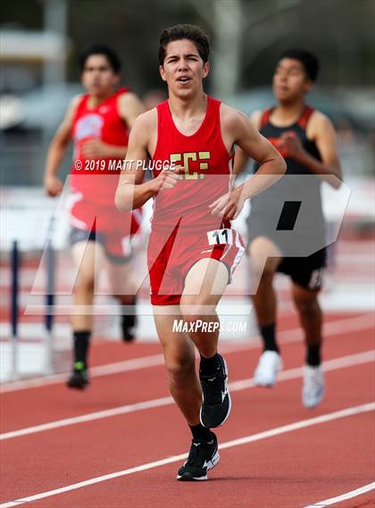 Thumbnail 3 in Kern Invitational photogallery.