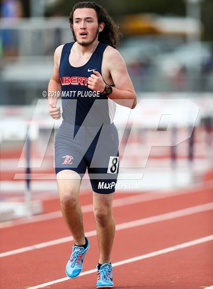 Thumbnail 3 in Kern Invitational photogallery.
