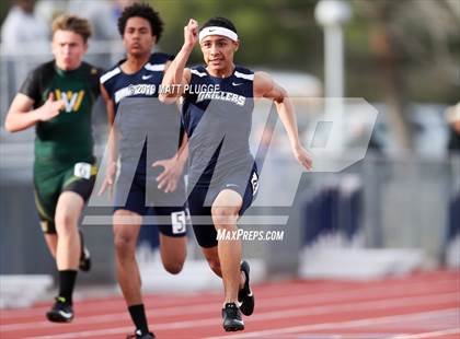 Thumbnail 2 in Kern Invitational photogallery.