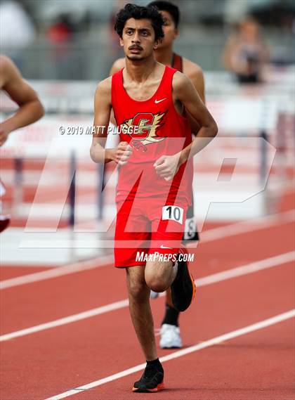 Thumbnail 2 in Kern Invitational photogallery.