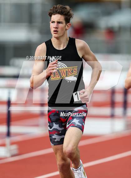Thumbnail 2 in Kern Invitational photogallery.