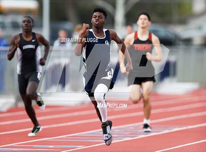 Thumbnail 2 in Kern Invitational photogallery.