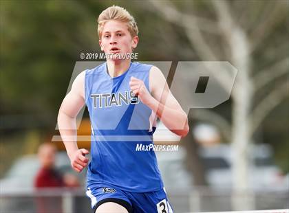 Thumbnail 3 in Kern Invitational photogallery.