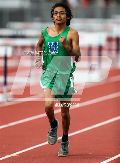 Thumbnail 2 in Kern Invitational photogallery.