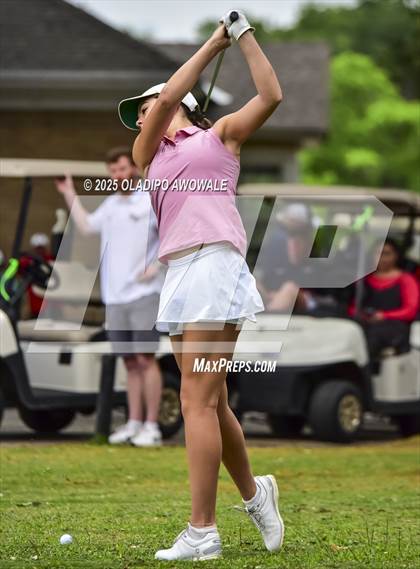 Thumbnail 3 in UIL 2A Golf State Championships photogallery.