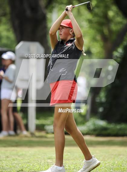 Thumbnail 2 in UIL 2A Golf State Championships photogallery.