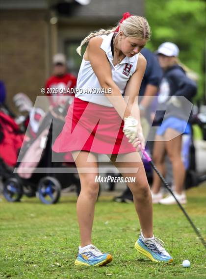 Thumbnail 3 in UIL 2A Golf State Championships photogallery.