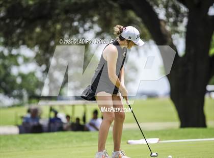 Thumbnail 2 in UIL 2A Golf State Championships photogallery.