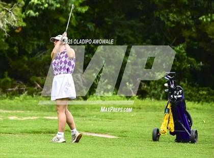Thumbnail 2 in UIL 2A Golf State Championships photogallery.