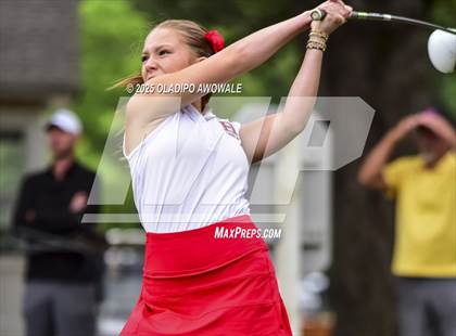 Thumbnail 3 in UIL 2A Golf State Championships photogallery.