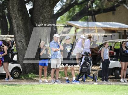 Thumbnail 1 in UIL 2A Golf State Championships photogallery.