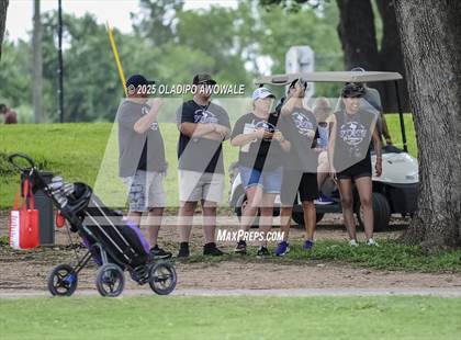Thumbnail 3 in UIL 2A Golf State Championships photogallery.