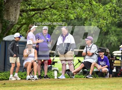 Thumbnail 2 in UIL 2A Golf State Championships photogallery.